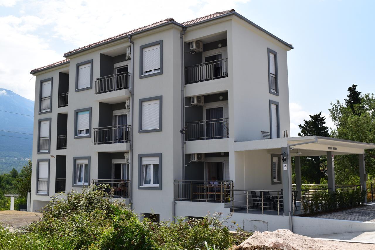Kristina Apartments Tivat Exterior foto